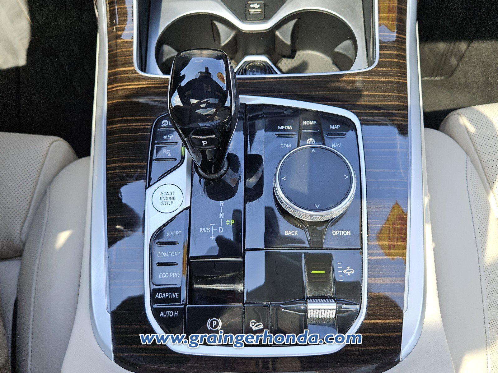 Used 2021 BMW X7 xDrive40i w/ Premium Package image 18