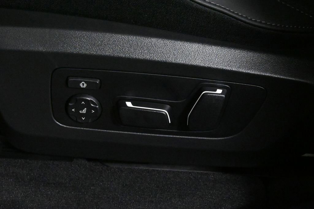 Used 2026 BMW X3 xDrive30 w/ Convenience Package image 27