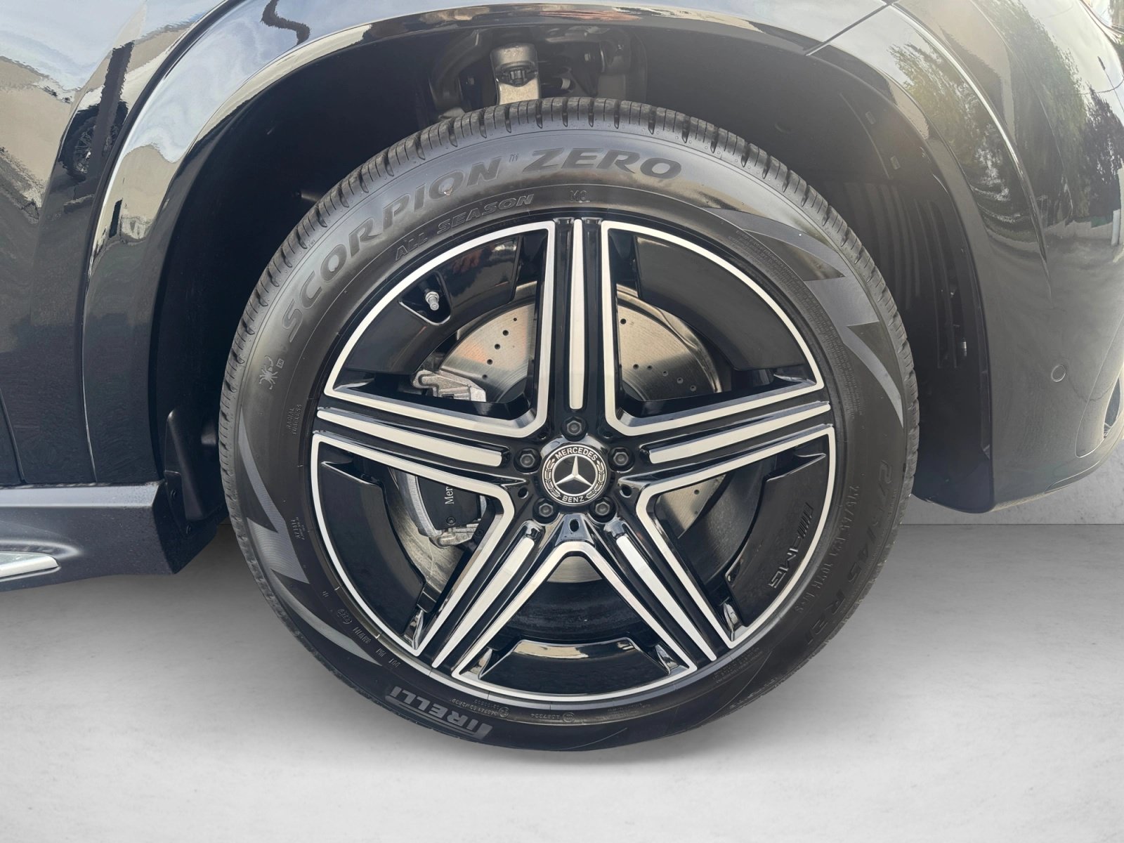 New 2026 Mercedes-Benz GLE 450 4MATIC image 9
