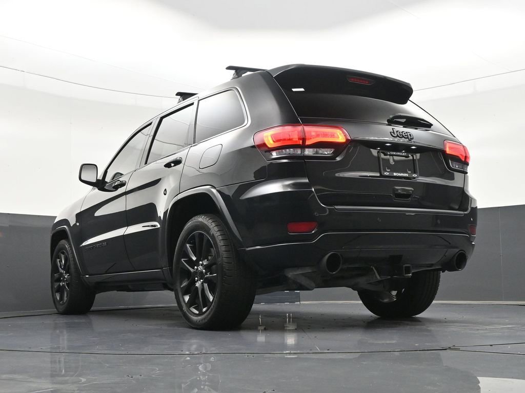 Used 2021 Jeep Grand Cherokee Laredo X RWD image 27