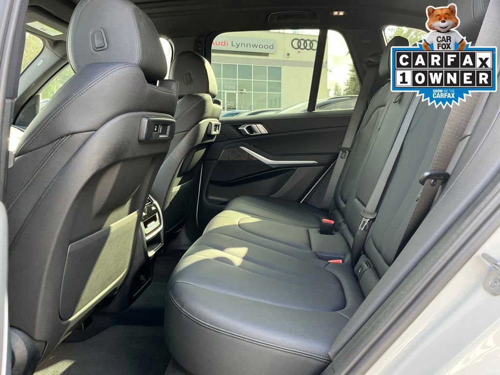 Used 2022 BMW X5 xDrive40i w/ Premium Package image 23