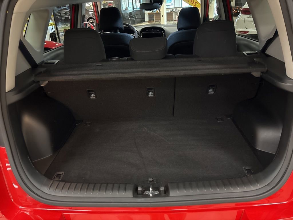 Used 2022 Kia Soul EX image 31