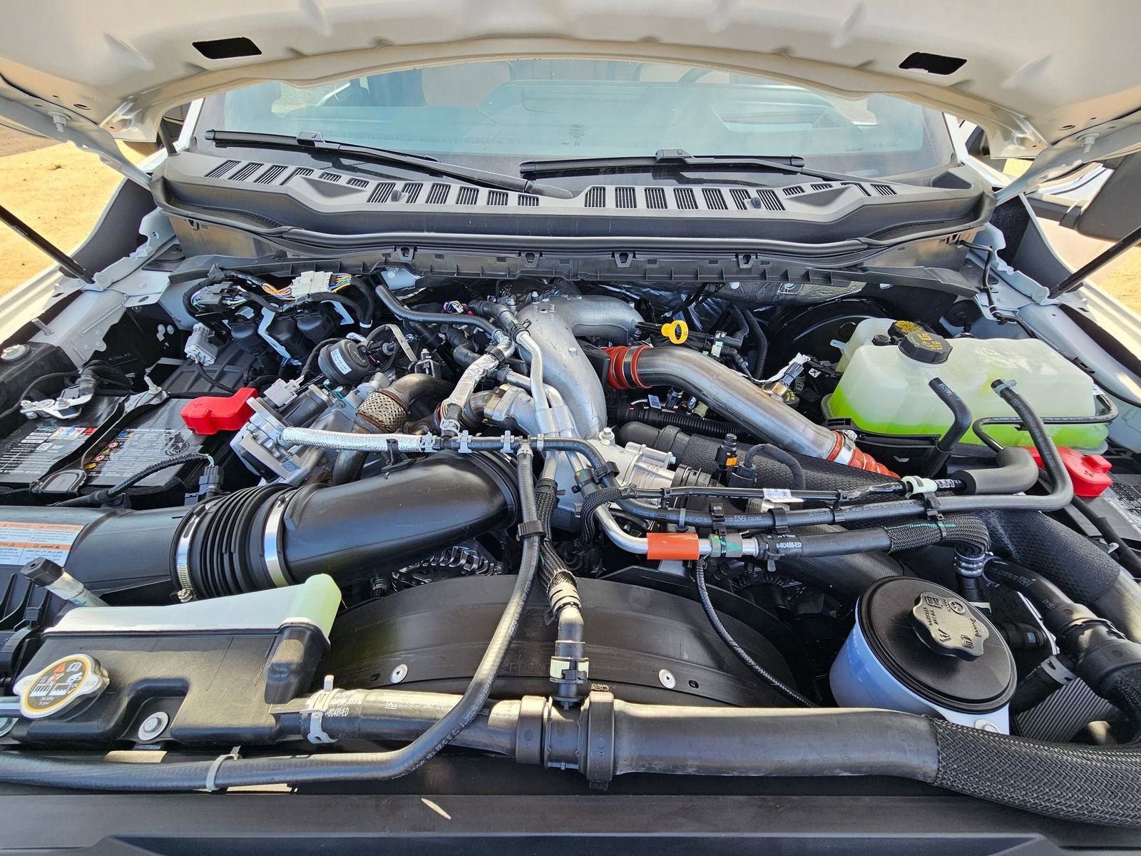New 2026 Ford F250 Lariat image 32