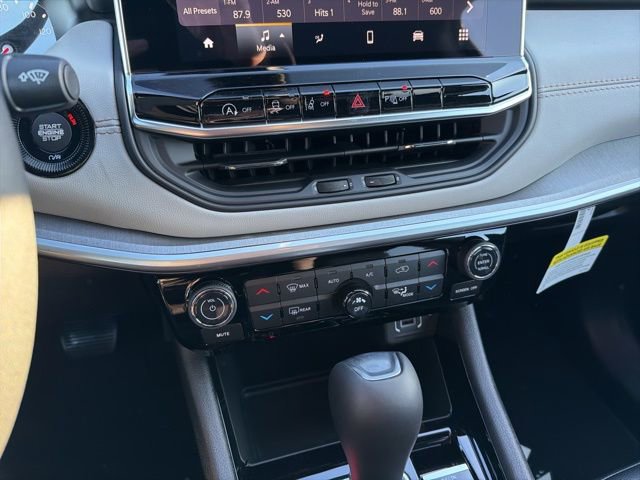 New 2026 Jeep Compass Limited image 14