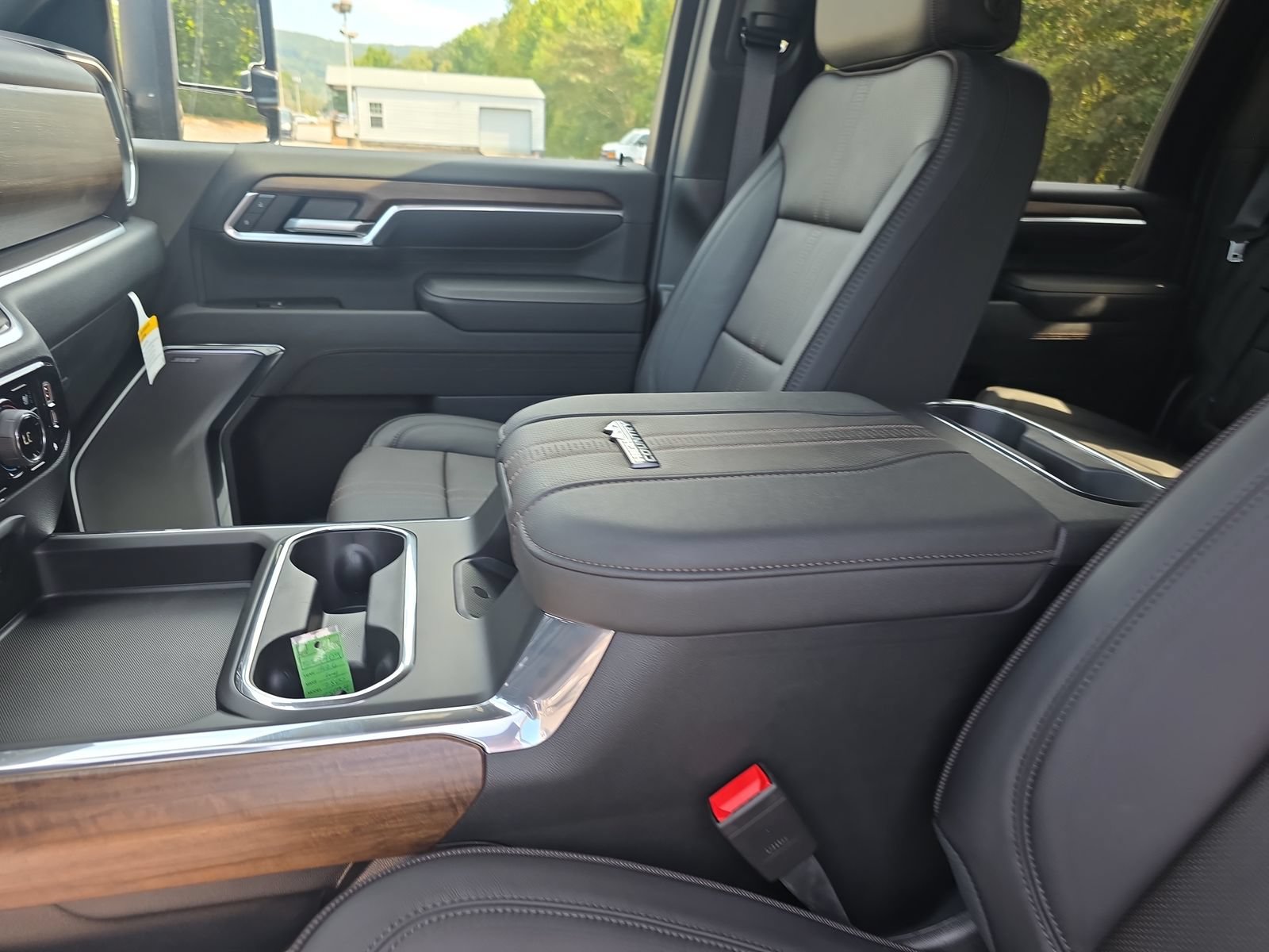 New 2026 Chevrolet Silverado 2500 High Country w/ High Country Premium Package AWD/4WD image 23