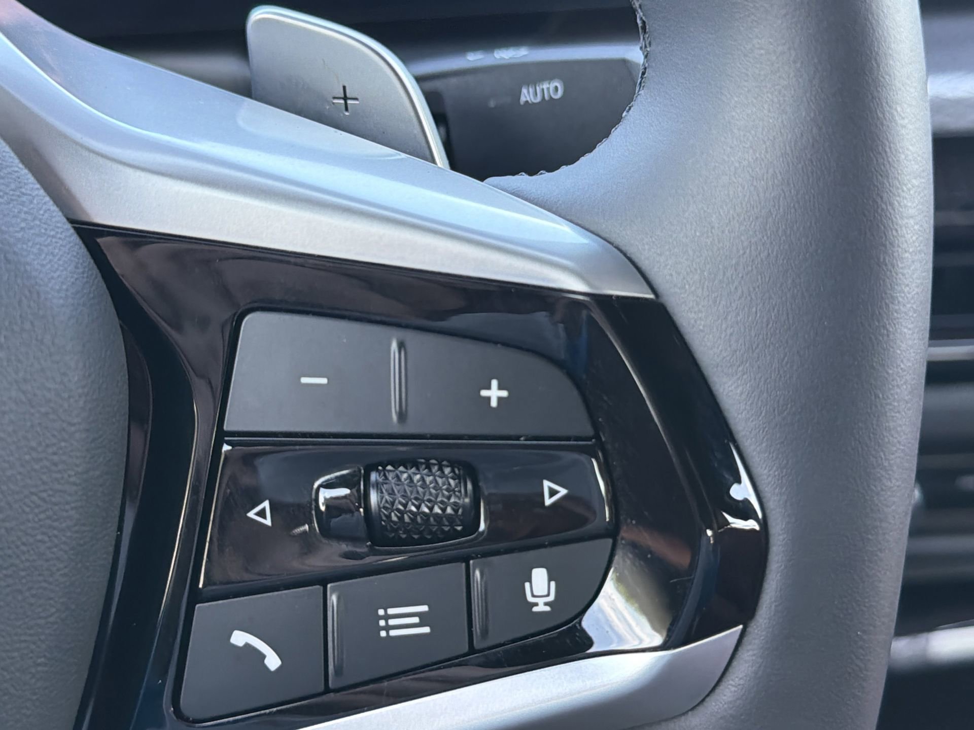 Certified 2025 BMW 330i xDrive Sedan image 30