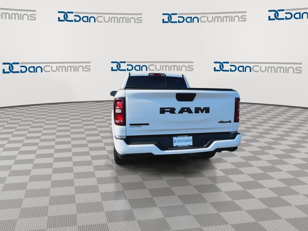Used 2025 RAM 1500 Big Horn AWD/4WD image 7