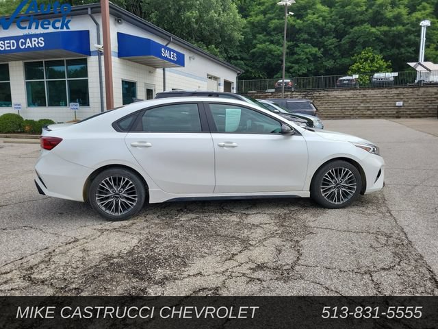 Used 2024 Kia Forte GT-Line w/ GT-Line Premium Package FWD image 6
