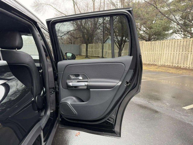 Certified 2022 Mercedes-Benz GLB 250 4MATIC image 24