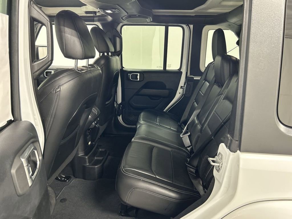 Used 2018 Jeep Wrangler Unlimited Sahara w/ Dual Top Group image 19