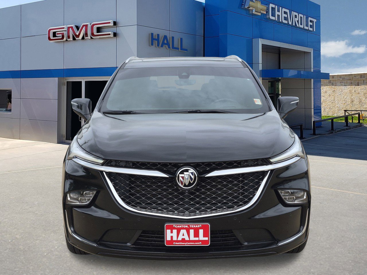 Used 2023 Buick Enclave Avenir w/ Avenir Technology Package AWD/4WD video 2