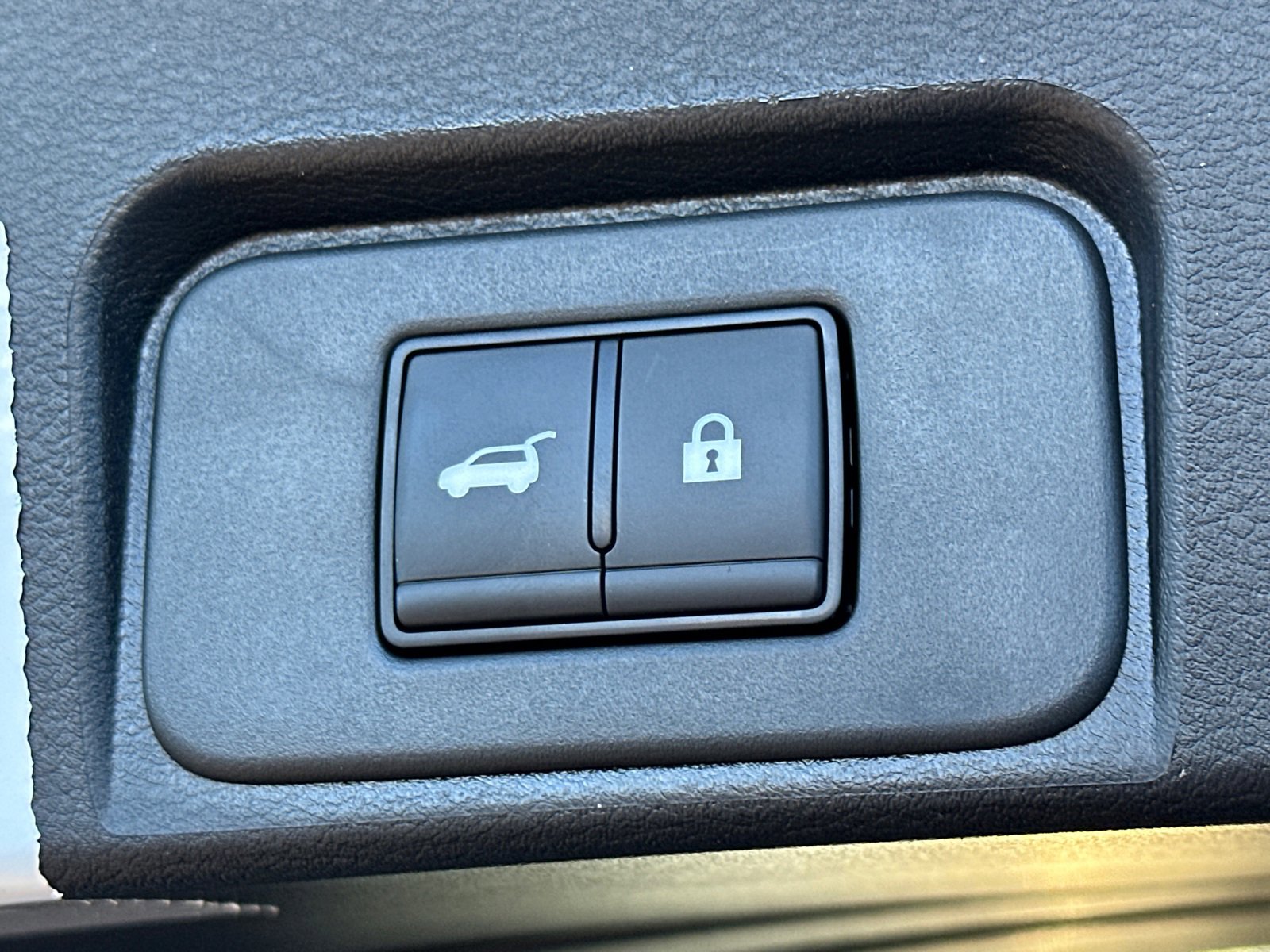 New 2026 Nissan Rogue SV w/ SV Premium Package image 19