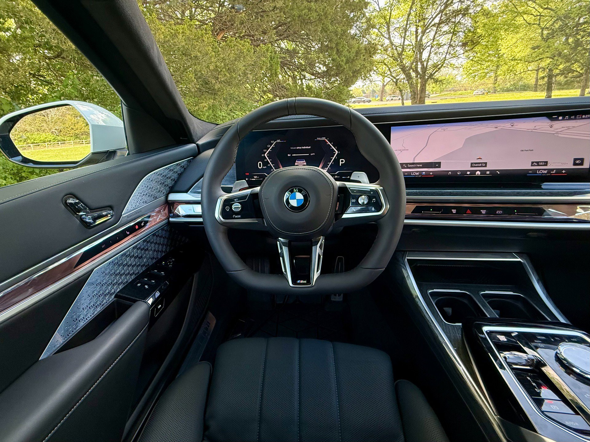 Used 2025 BMW 760i xDrive w/ Executive Package AWD/4WD image 50