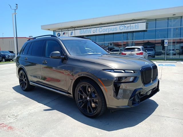New 2026 BMW X7 xDrive40i image 1