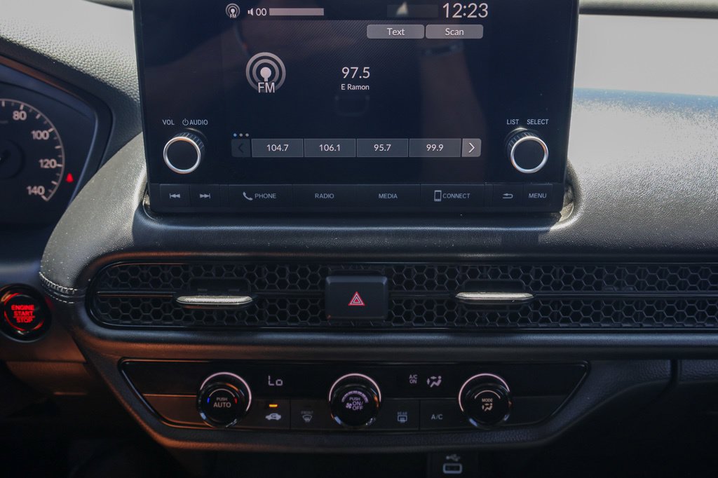 Used 2024 Honda HR-V LX image 28
