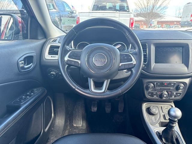 Used 2019 Jeep Compass Latitude image 13