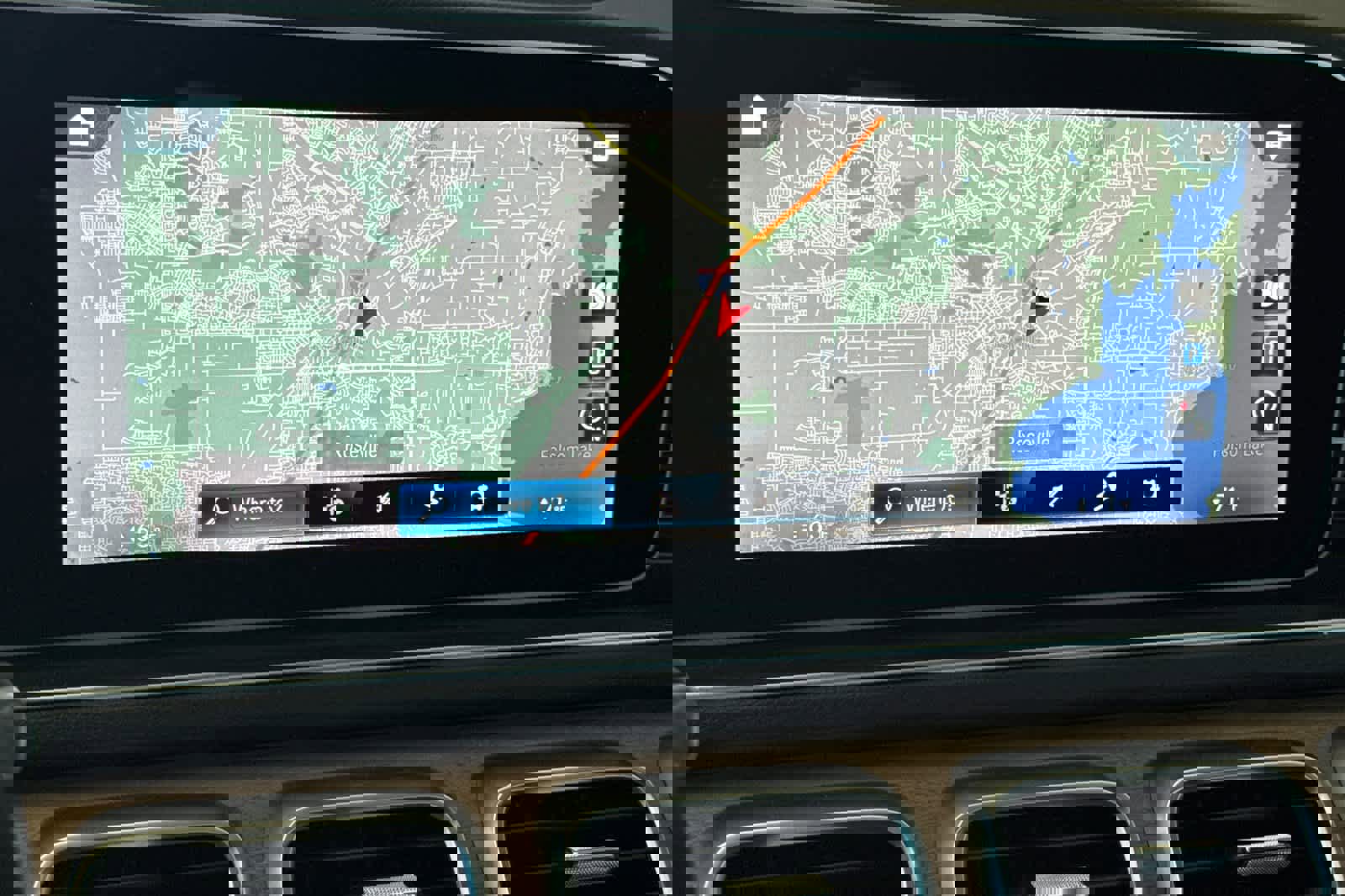 Used 2021 Mercedes-Benz GLE 350 4MATIC image 21