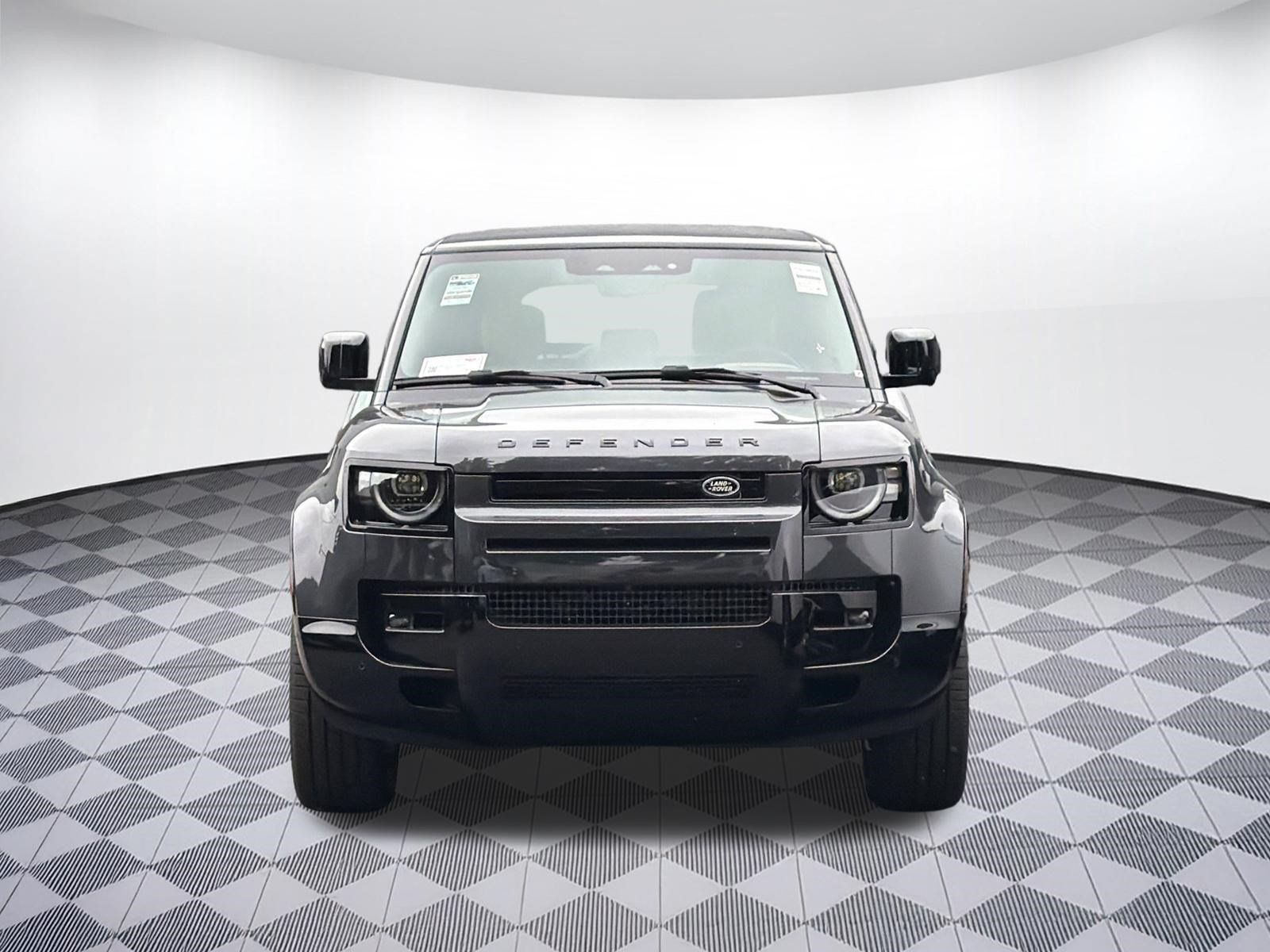 New 2026 Land Rover Defender 90 V8 AWD/4WD image 6