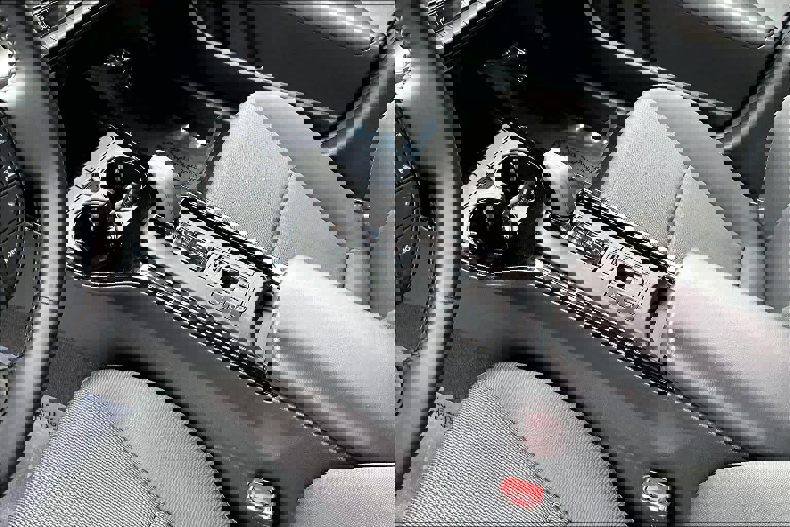 Used 2024 Toyota Prius LE image 16