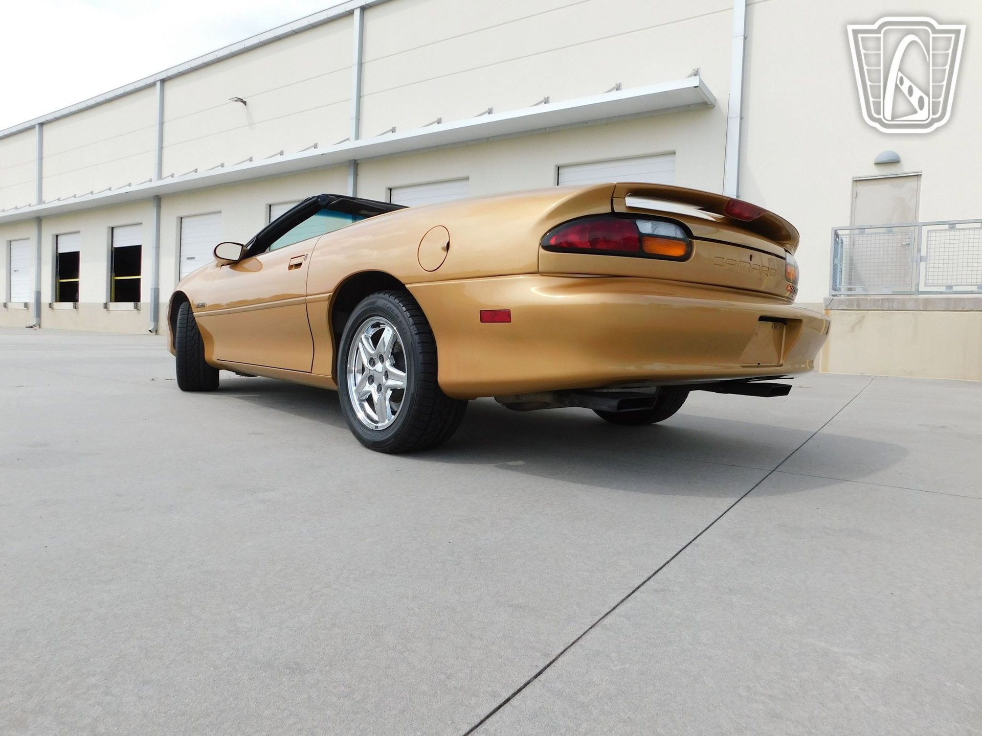 Used 1998 Chevrolet Camaro Z28 RWD image 20