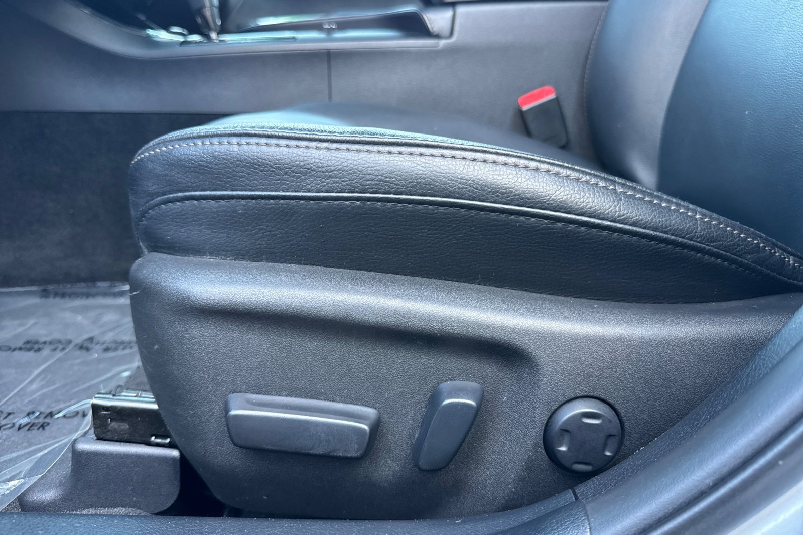 Used 2014 Toyota Avalon XLE Premium FWD image 15