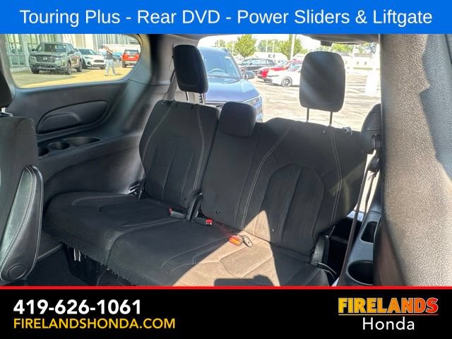 Used 2019 Chrysler Pacifica Touring Plus w/ S Appearance Package FWD image 30