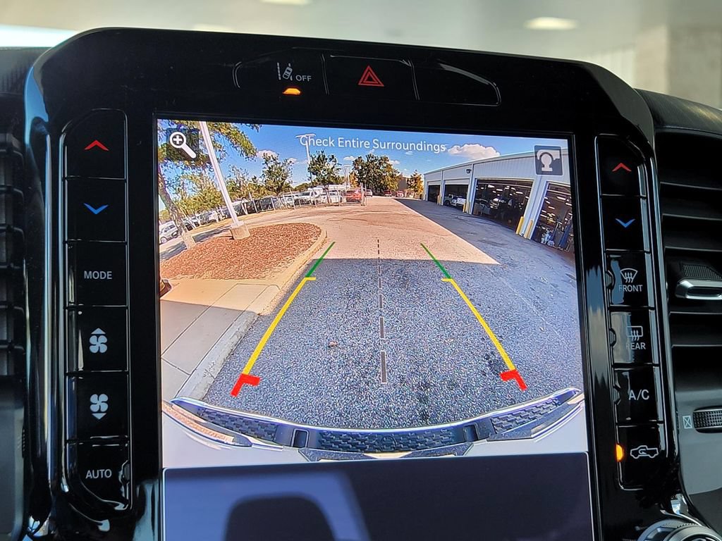 New 2025 RAM 1500 Big Horn AWD/4WD image 12