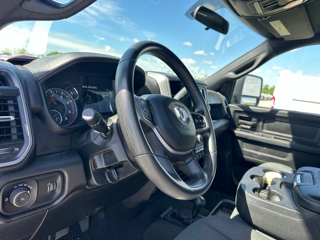 Used 2024 RAM 2500 Tradesman w/ Chrome Appearance Group AWD/4WD image 41