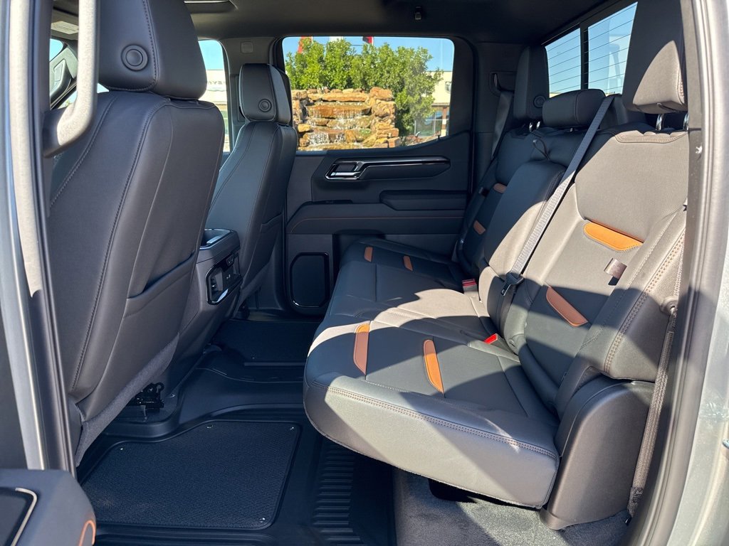 New 2026 GMC Sierra 1500 AT4 image 7