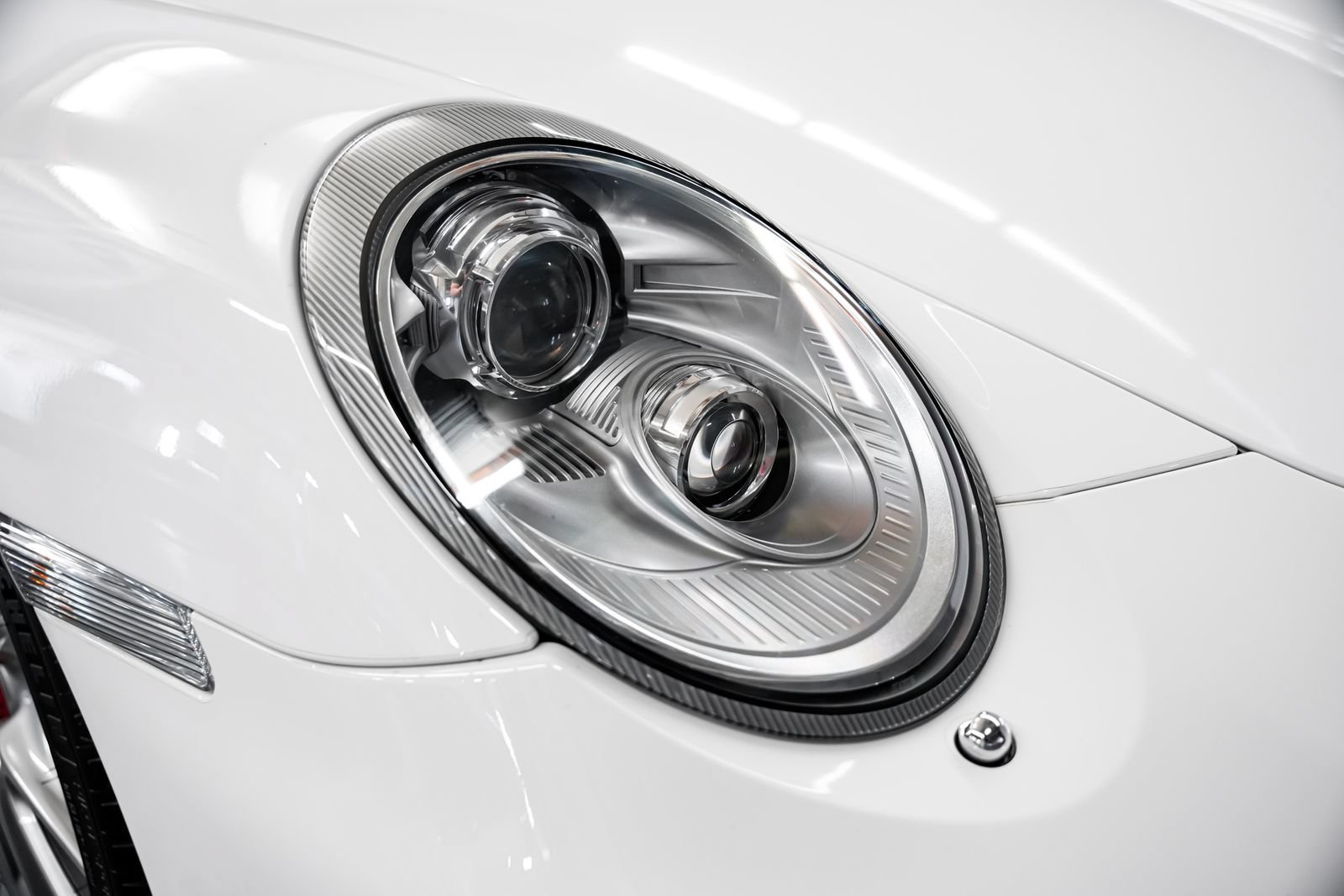 Used 2010 Porsche 911 GT3 RWD image 37