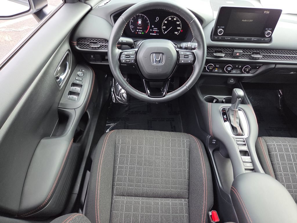Used 2024 Honda HR-V Sport image 31
