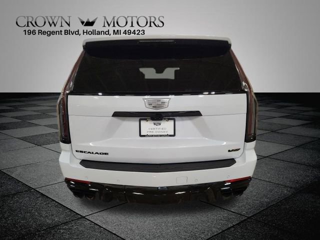 Used 2026 Cadillac Escalade V image 4