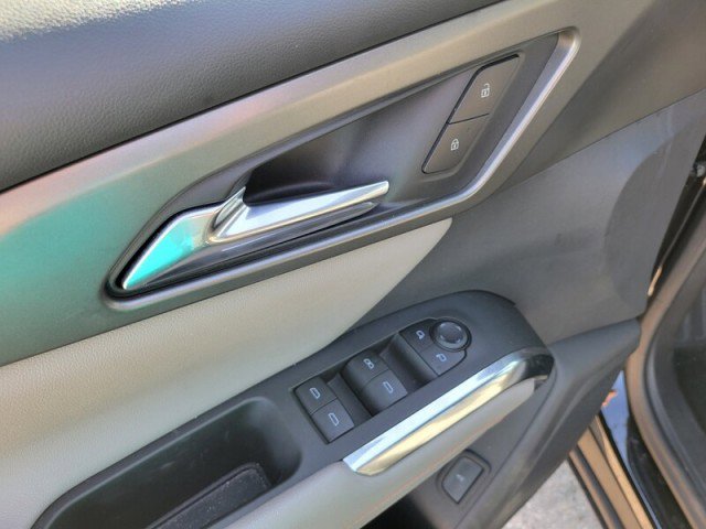 Certified 2025 Chevrolet Traverse LT image 14