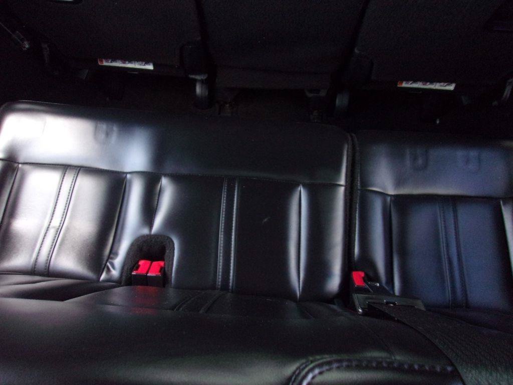 Used 2015 Lincoln Navigator 2WD image 11