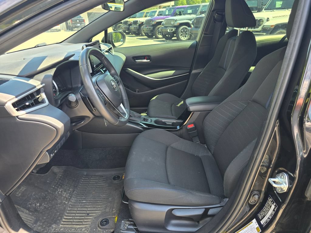 Used 2021 Toyota Corolla SE FWD image 4