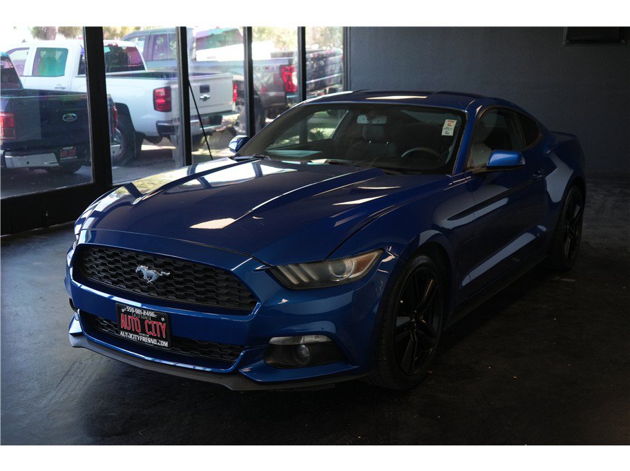 Used 2017 Ford Mustang Coupe w/ Ecoboost Performance Package RWD image 3