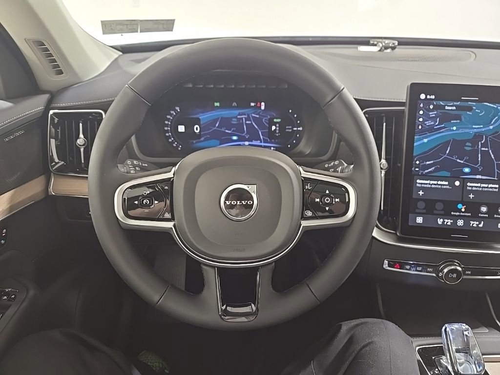 New 2026 Volvo XC90 T8 Plus w/ Protection Package Premier image 12