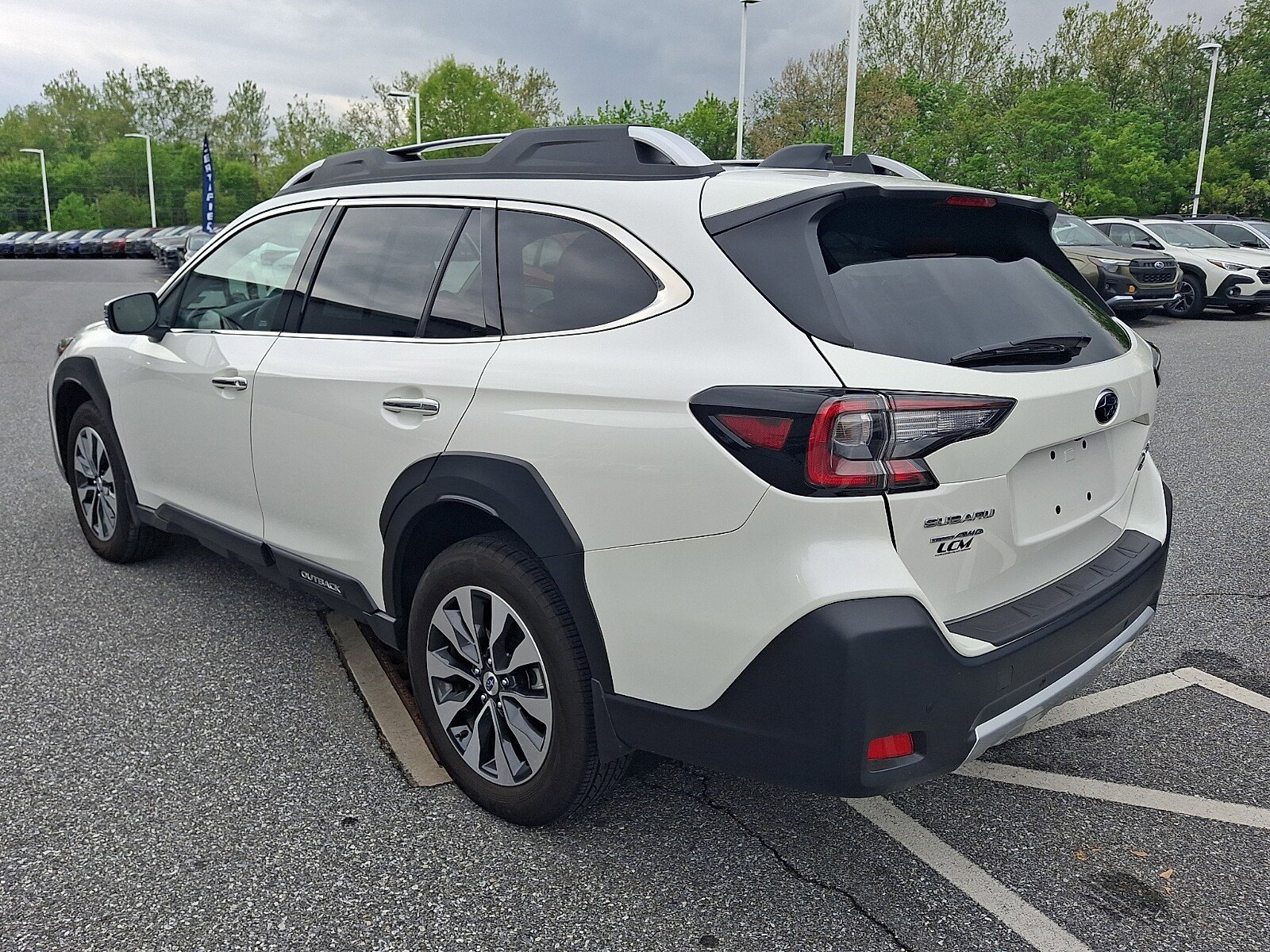 Certified 2025 Subaru Outback Touring XT w/ Popular Package #2 AWD/4WD image 6