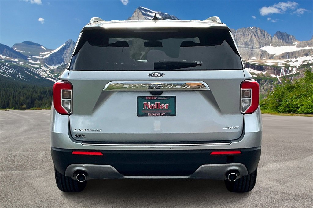 Used 2024 Ford Explorer Limited image 4