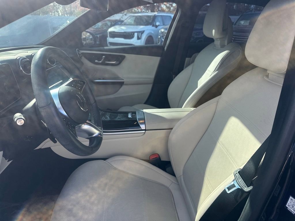Used 2023 Mercedes-Benz C 300 C 300 image 33