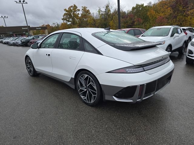 Used 2023 Hyundai Ioniq 6 SEL image 3