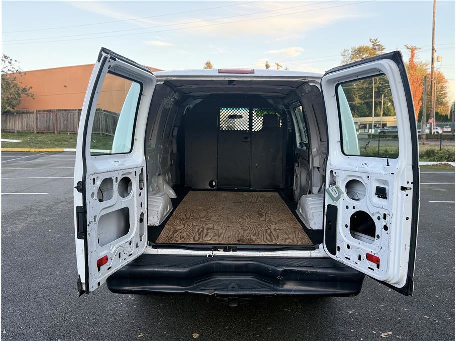 Used 2014 Ford E-150 and Econoline 150 Commercial w/ Commercial Cargo Van Package image 16