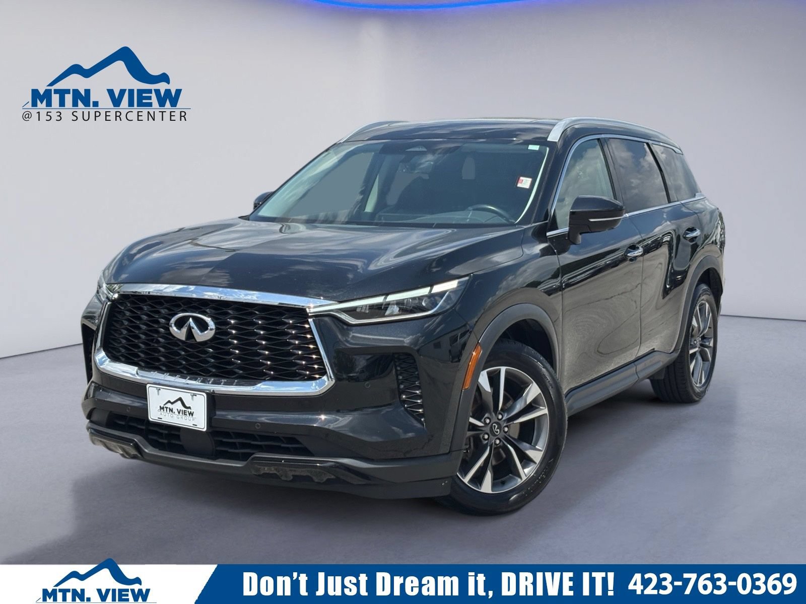 Used 2023 INFINITI QX60 Luxe AWD/4WD image 1