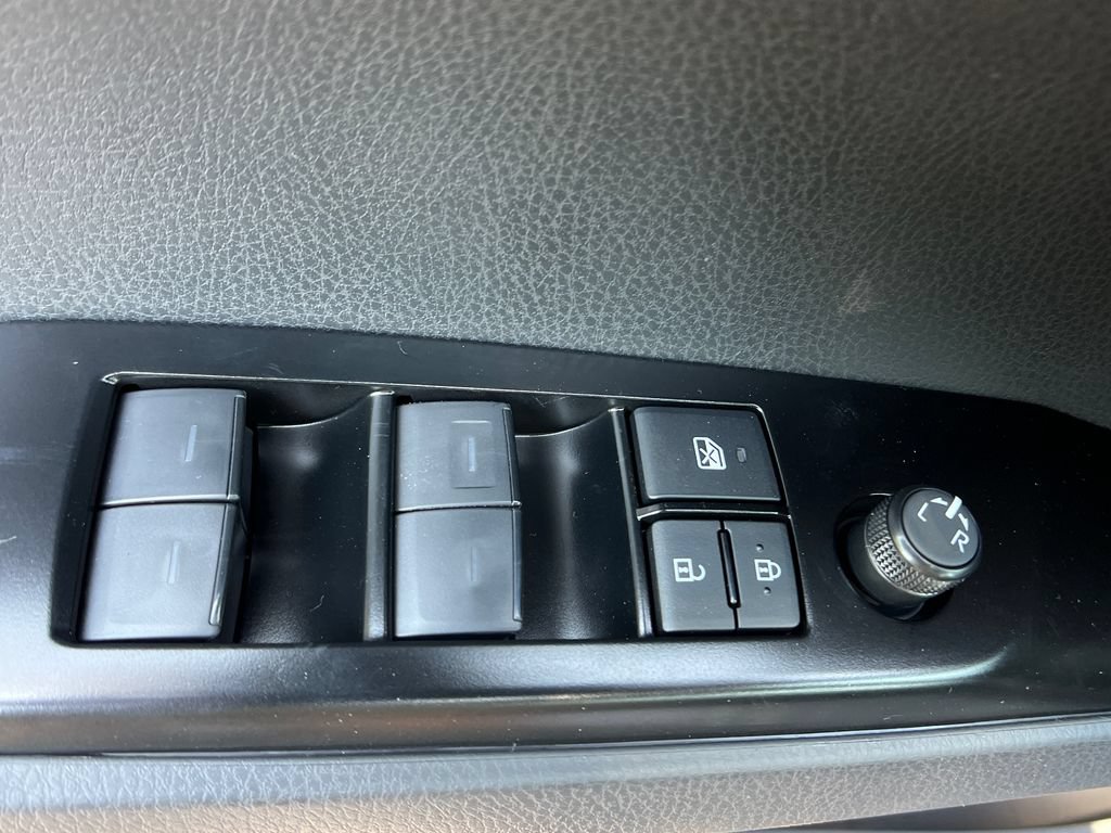 New 2026 Toyota Camry SE w/ Convenience Package FWD image 12