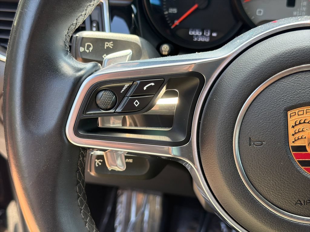 Used 2017 Porsche Macan S AWD/4WD image 25
