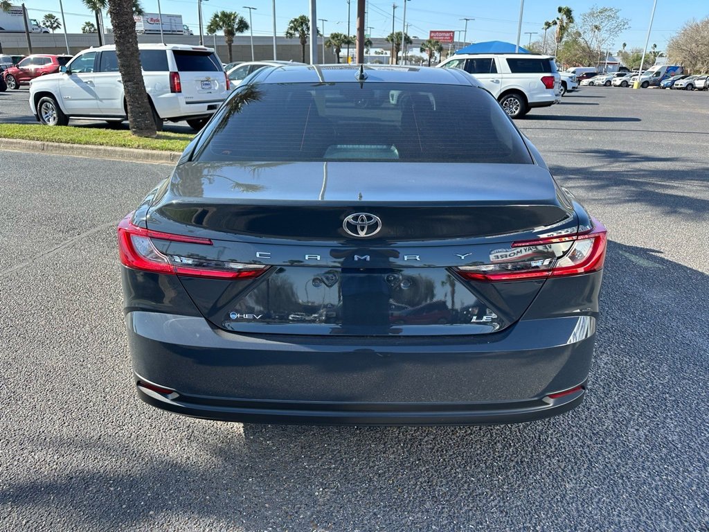 Used 2025 Toyota Camry LE w/ Convenience Package image 6