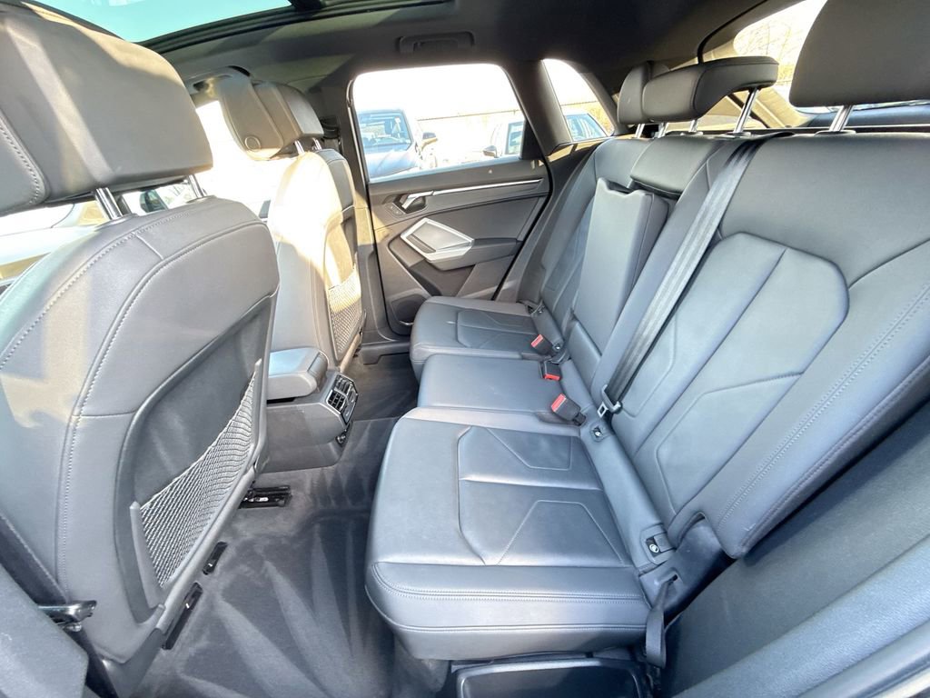 Used 2021 Audi Q3 2.0T Premium w/ Convenience Package image 24