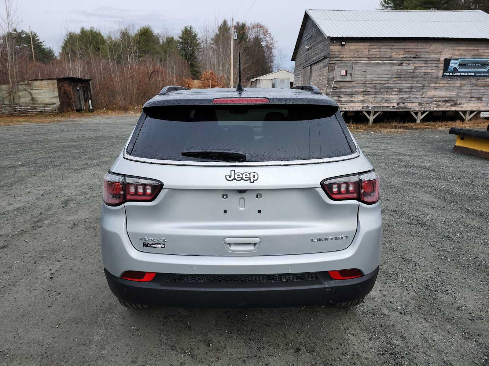 New 2026 Jeep Compass Limited AWD/4WD image 17