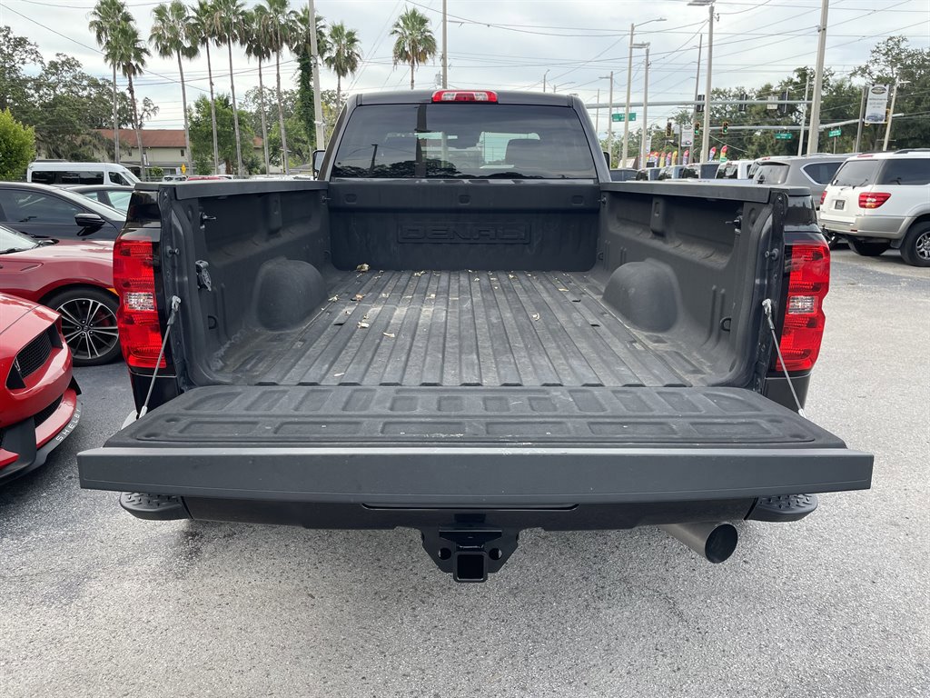 Used 2015 GMC Sierra 3500 Denali w/ Duramax Plus Package image 39