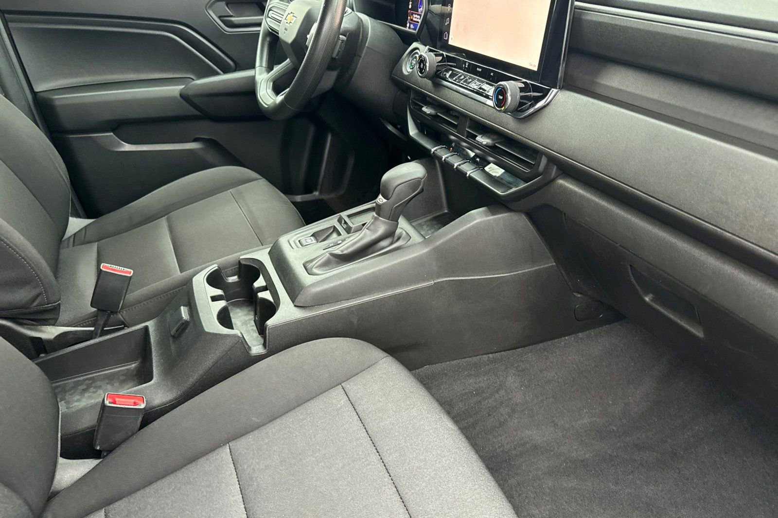 Certified 2023 Chevrolet Colorado W/T image 15